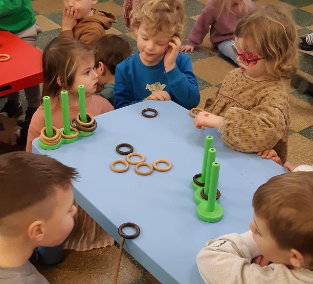 Samenwerken in de kleuterschool.